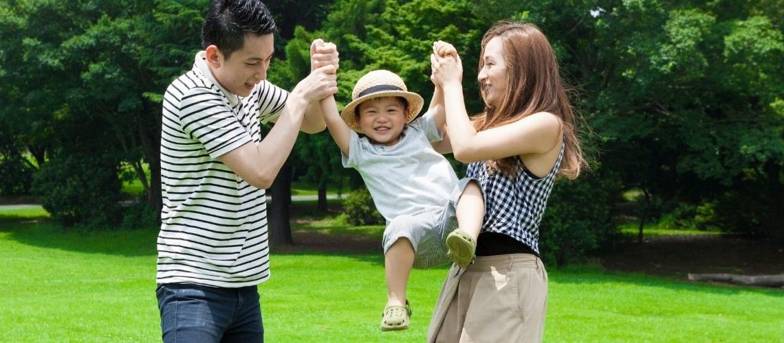 lifting children